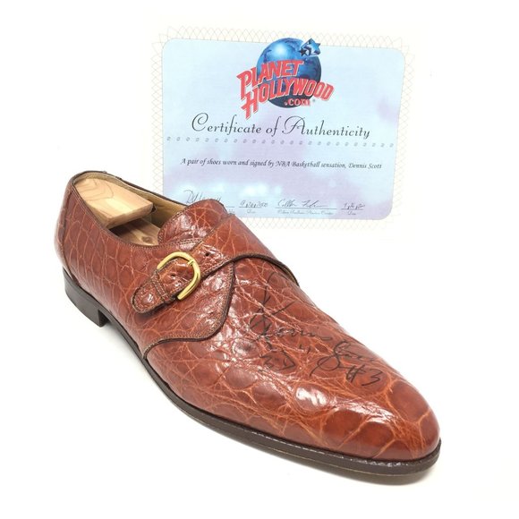 NBA Dennis Scott Signed & Worn Mauri Loafers Sz 16 main image 5
